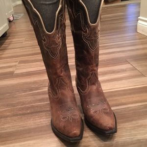 JB Dillion Cowboy Boots. Size 7.5. EUC